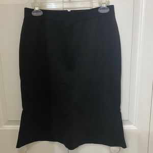 Ann Taylor | Black pencil skirt